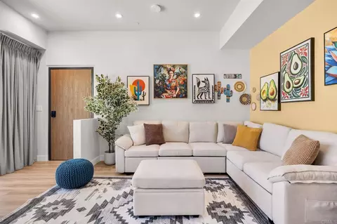 Living - 139 Almond St, Fallbrook, CA 92028 photo 5 of 8