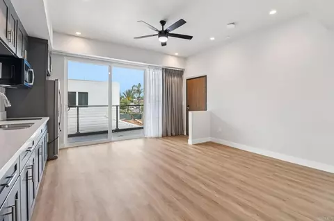 Living - 139 Almond St, Fallbrook, CA 92028 photo 6 of 6