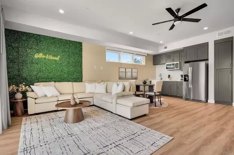 Living - 139 Almond St, Fallbrook, CA 92028 photo 1 of 8