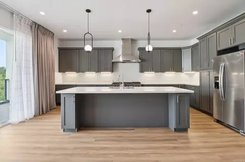 Kitchen - 139 Almond St, Fallbrook, CA 92028 photo 3 of 3