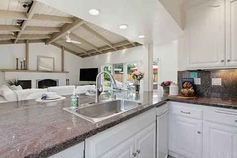 Kitchen - 825 Santa Hidalga, Solana Beach, CA 92075 photo 2 of 6