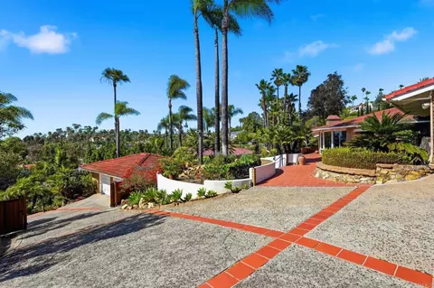 3250 Venado St, Carlsbad, CA 92009