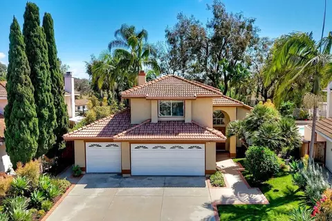 3369 Tournament Dr, Oceanside, CA 92056
