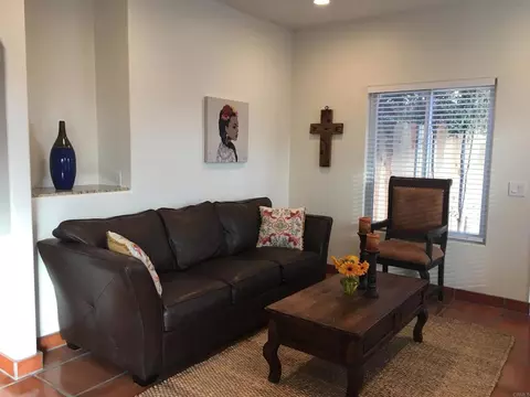 Living - 1007 Eolus Ave, Encinitas, CA 92024 photo 3 of 3