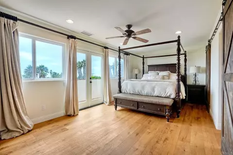Bedroom - 1007 Eolus Ave, Encinitas, CA 92024 photo 2 of 9
