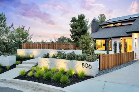 806 Needlerock Pl, Escondido, CA 92025