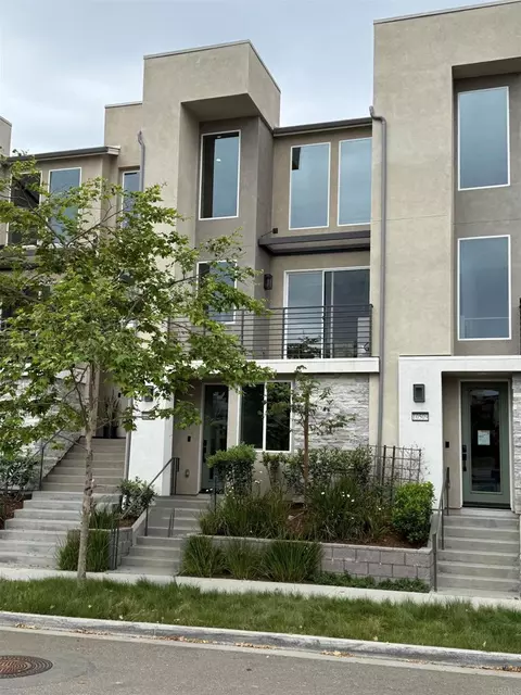 10507 Coupland Way, San Diego, CA 92126