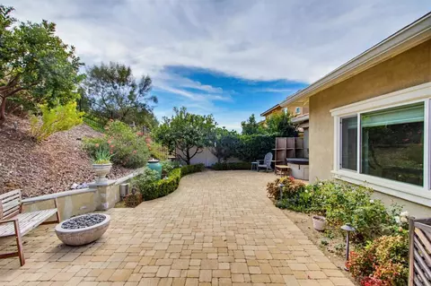 Exterior - 35647 Garrano Ln, Fallbrook, CA 92028 photo 10 of 14