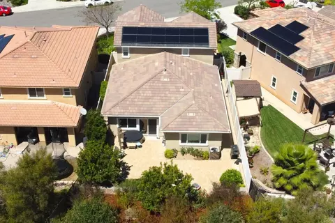 View/Area - 35647 Garrano Ln, Fallbrook, CA 92028 photo 4 of 10