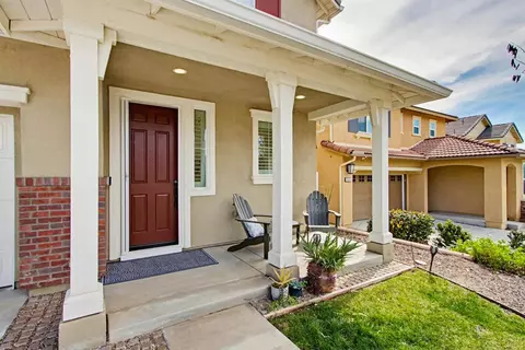 Exterior - 35647 Garrano Ln, Fallbrook, CA 92028 photo 4 of 14