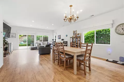 Dining - 35647 Garrano Ln, Fallbrook, CA 92028 photo 1 of 2