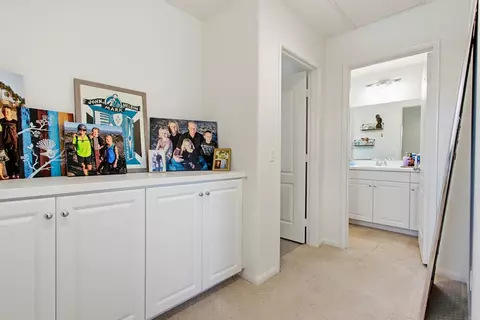 Entry Way - 35647 Garrano Ln, Fallbrook, CA 92028 photo 7 of 7