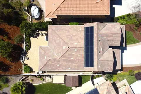 View/Area - 35647 Garrano Ln, Fallbrook, CA 92028 photo 5 of 10