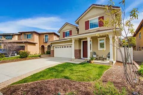 Exterior - 35647 Garrano Ln, Fallbrook, CA 92028 photo 3 of 14