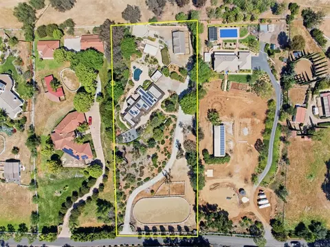 7144 Via Mariposa Sur, Bonsall, CA 92003