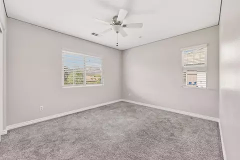 Bedroom - 45808 Klamath Ct, Temecula, CA 92592 photo 3 of 6