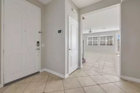 Entry Way - 45808 Klamath Ct, Temecula, CA 92592 photo 1 of 4