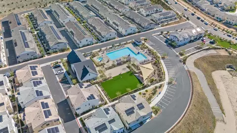 View/Area - 212 Perennial Pl, Fallbrook, CA 92028 photo 1 of 5