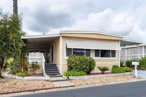 1145 E Barham Dr #90, San Marcos, CA 92078