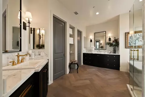 Bath - 2278 Lindsey Ct, Fallbrook, CA 92028 photo 1 of 3