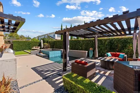 809 Dolphin Cir, Encinitas, CA 92024