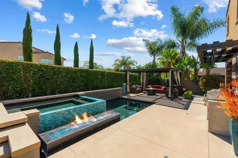809 Dolphin Cir, Encinitas, CA 92024