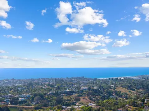 View/Area - 809 Dolphin Cir, Encinitas, CA 92024 photo 10 of 10