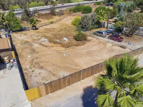 564 Rolling Hills Rd, Vista, CA 92083 photo 20