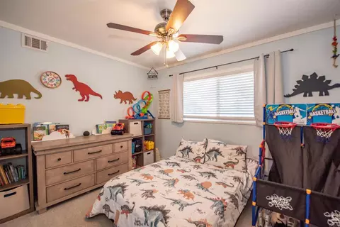 Bedroom - 2094 Thibodo Ct, Vista, CA 92081 photo 10 of 11