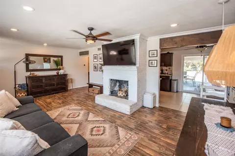 Living - 2094 Thibodo Ct, Vista, CA 92081 photo 8 of 8