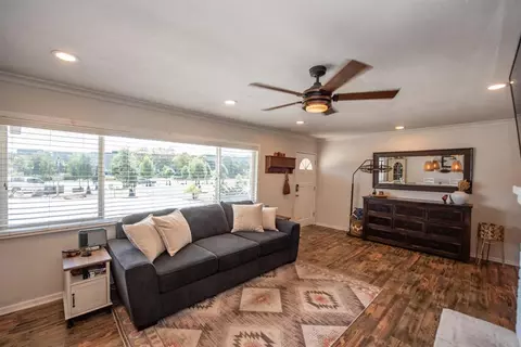 Living - 2094 Thibodo Ct, Vista, CA 92081 photo 6 of 8