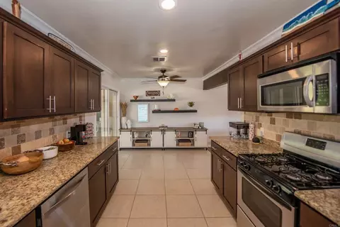 Kitchen - 2094 Thibodo Ct, Vista, CA 92081 photo 1 of 4