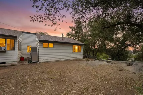 Exterior - 131 Ransom Hill Ln, Ramona, CA 92065 photo 5 of 7