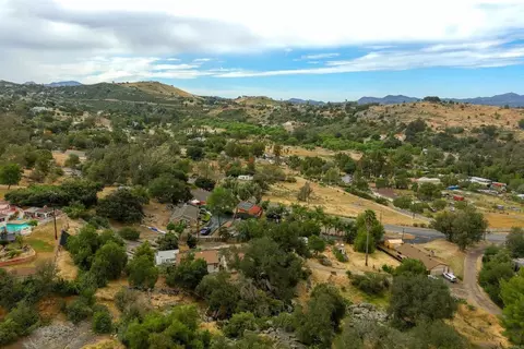 View/Area - 131 Ransom Hill Ln, Ramona, CA 92065 photo 6 of 7