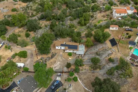 View/Area - 131 Ransom Hill Ln, Ramona, CA 92065 photo 3 of 7