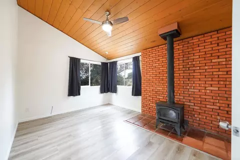 Living - 131 Ransom Hill Ln, Ramona, CA 92065 photo 3 of 4