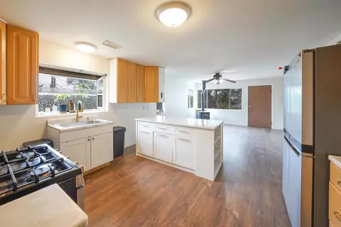 Kitchen - 131 Ransom Hill Ln, Ramona, CA 92065 photo 4 of 4