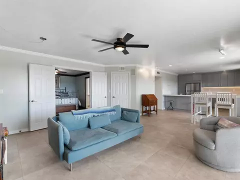 Living - 852 Dewitt Ave, Encinitas, CA 92024 photo 1 of 2