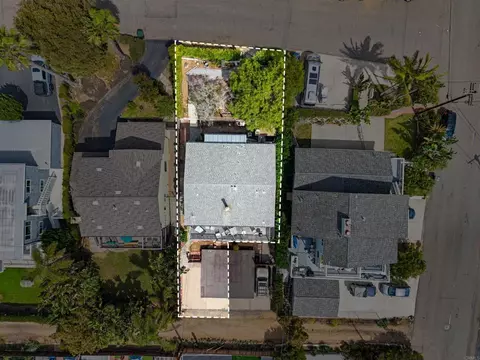 View/Area - 852 Dewitt Ave, Encinitas, CA 92024 photo 3 of 8