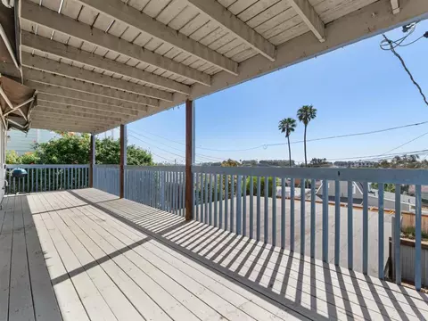 Exterior - 852 Dewitt Ave, Encinitas, CA 92024 photo 1 of 7