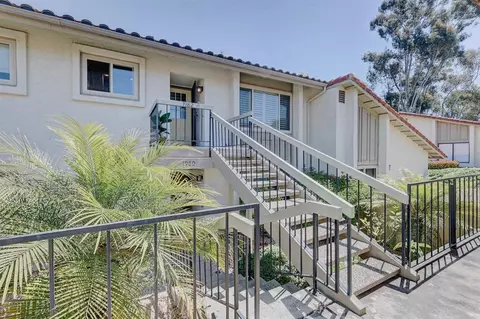 Exterior - 1982 Fairlee Dr, Encinitas, CA 92024 photo 3 of 9
