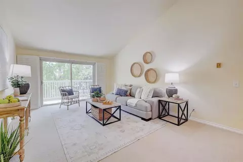 Living - 1982 Fairlee Dr, Encinitas, CA 92024 photo 3 of 3