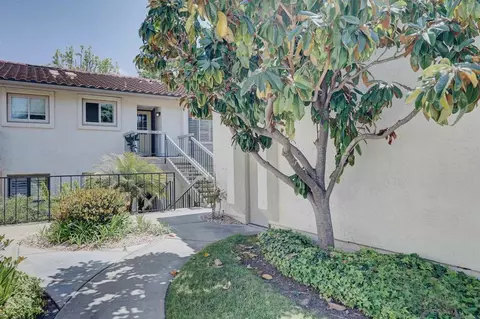 Exterior - 1982 Fairlee Dr, Encinitas, CA 92024 photo 8 of 9