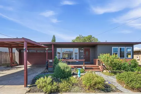 6335 Cleo St, San Diego, CA 92115