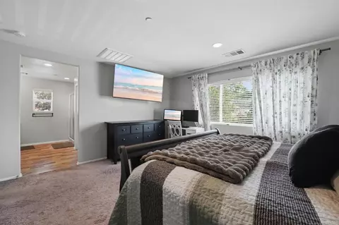 Bedroom - 35302 Brown Galloway Ln, Fallbrook, CA 92028 photo 3 of 3