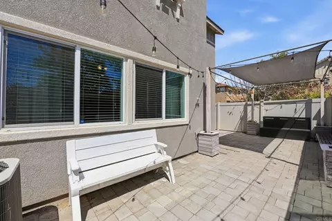 Exterior - 35302 Brown Galloway Ln, Fallbrook, CA 92028 photo 9 of 10