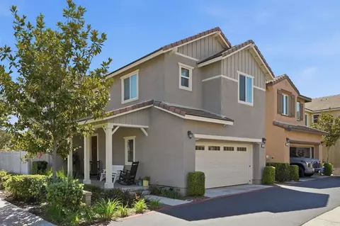 35302 Brown Galloway Ln, Fallbrook, CA 92028
