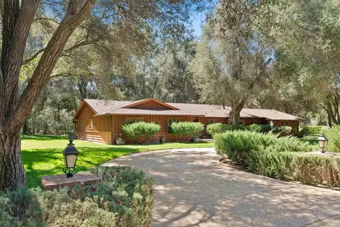 28973 Sequoia Rd, Pine Valley, CA 91962