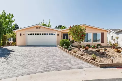5229 Harvest Ct, Oceanside, CA 92057