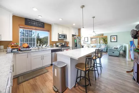Kitchen - 3691 Circle Dr, Julian, CA 92036 photo 2 of 3